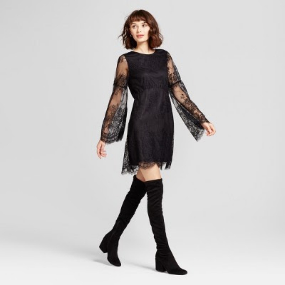Alison Andrews Black Lace Bell Sleeve Dress size M